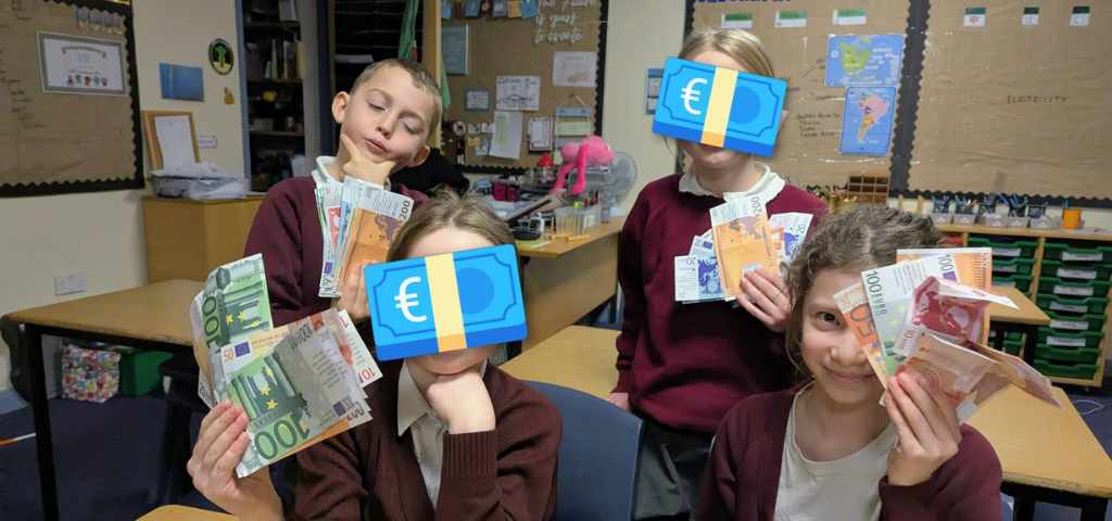 Children learning about French culture and currency